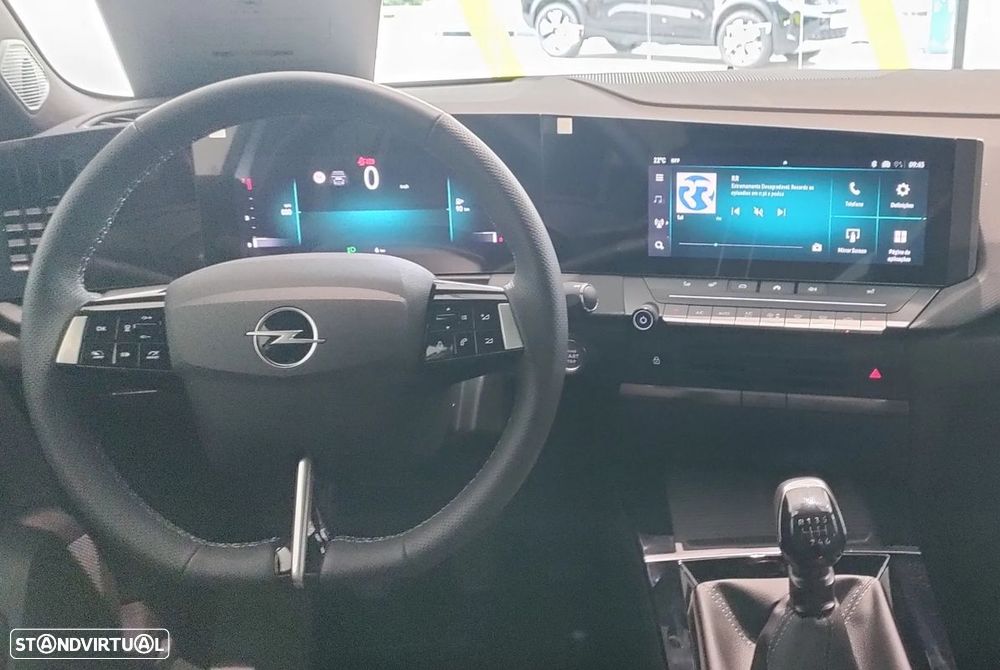 Opel Astra Sports Tourer 1.2 T GS - 9