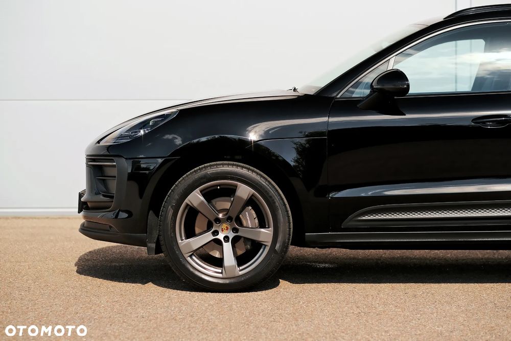 Porsche Macan Standard - 18