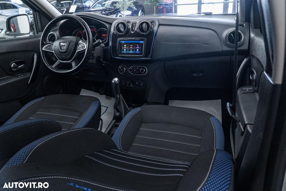 Dacia Sandero Stepway TCe 90 MT6 Extreme - 3