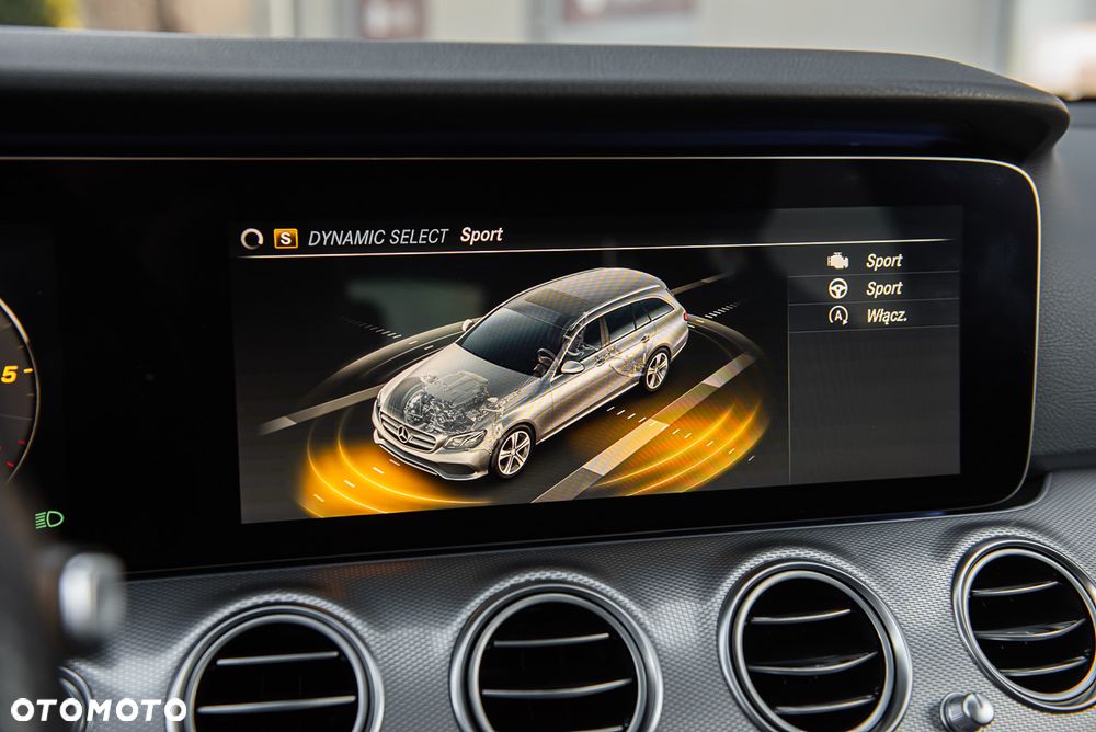 Mercedes-Benz Klasa E 220 d Business Edition 9G-TRONIC - 26