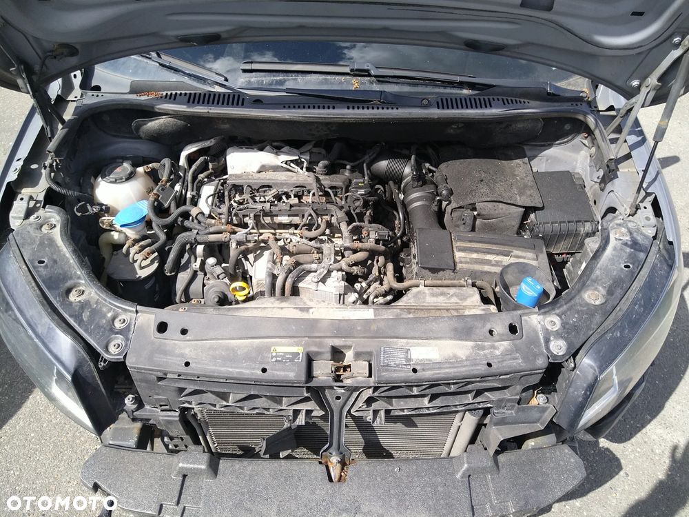 Volkswagen Caddy - 23