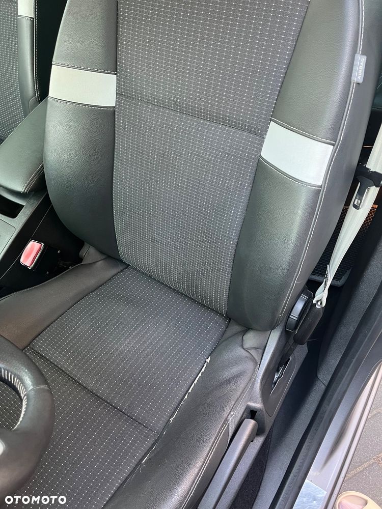 Renault Scenic 1.9 dCi Bose Edition - 16