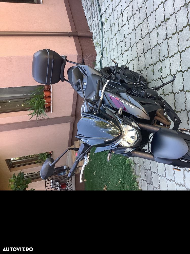 Suzuki GSX 750ES - 1