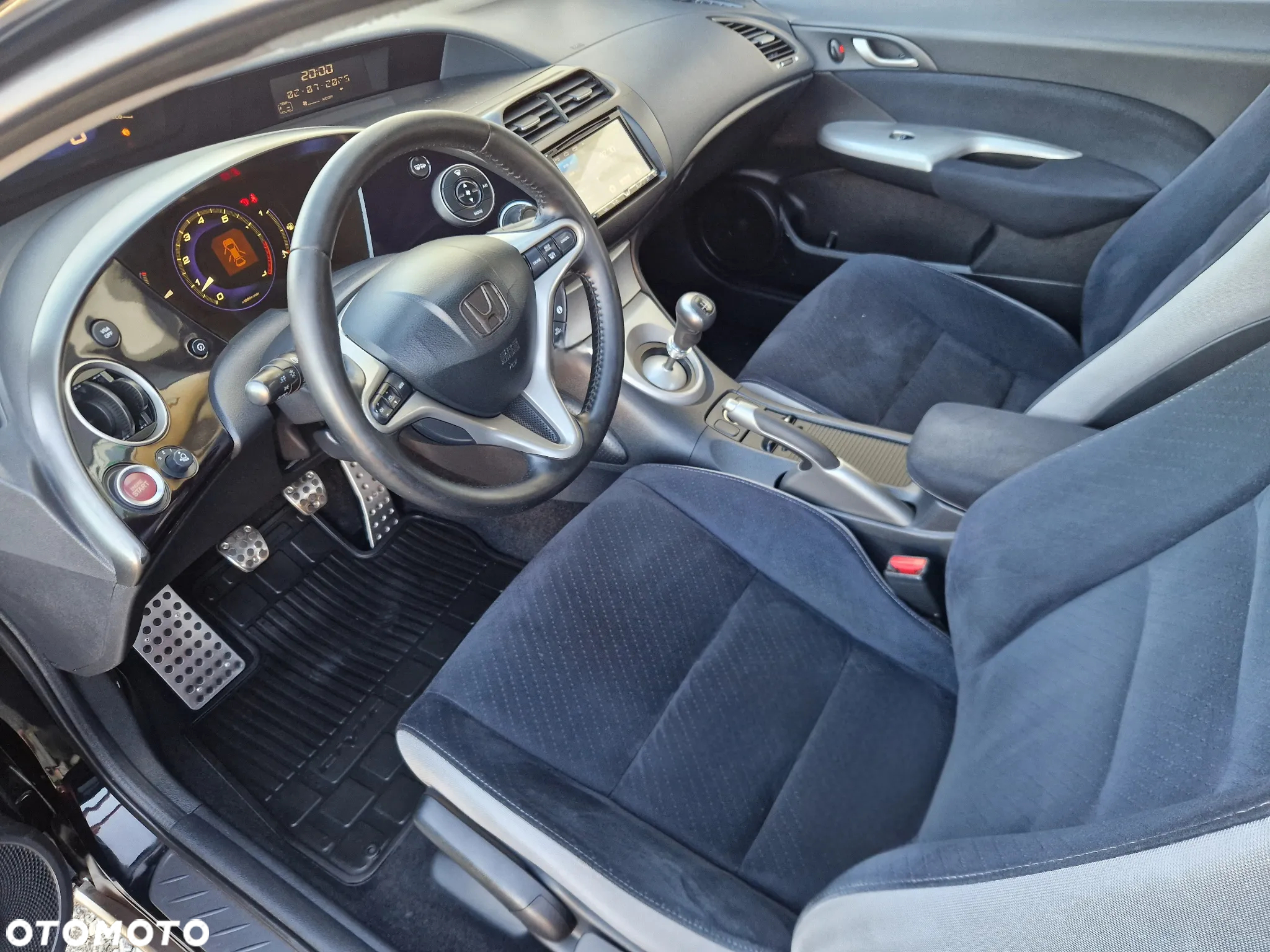 Honda Civic 1.8 Sport - 33