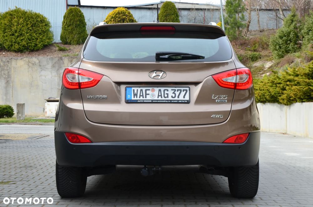 Hyundai ix35 2.0 CRDi 4WD Automatik Fifa World Cup Gold Edition - 30