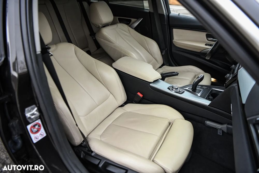 BMW Seria 3 318d Touring Aut. Advantage - 13