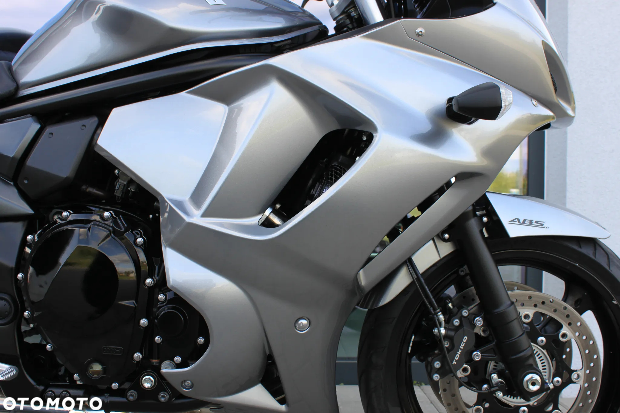 Suzuki GSX - 13