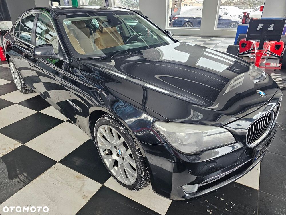 BMW Seria 7 - 10