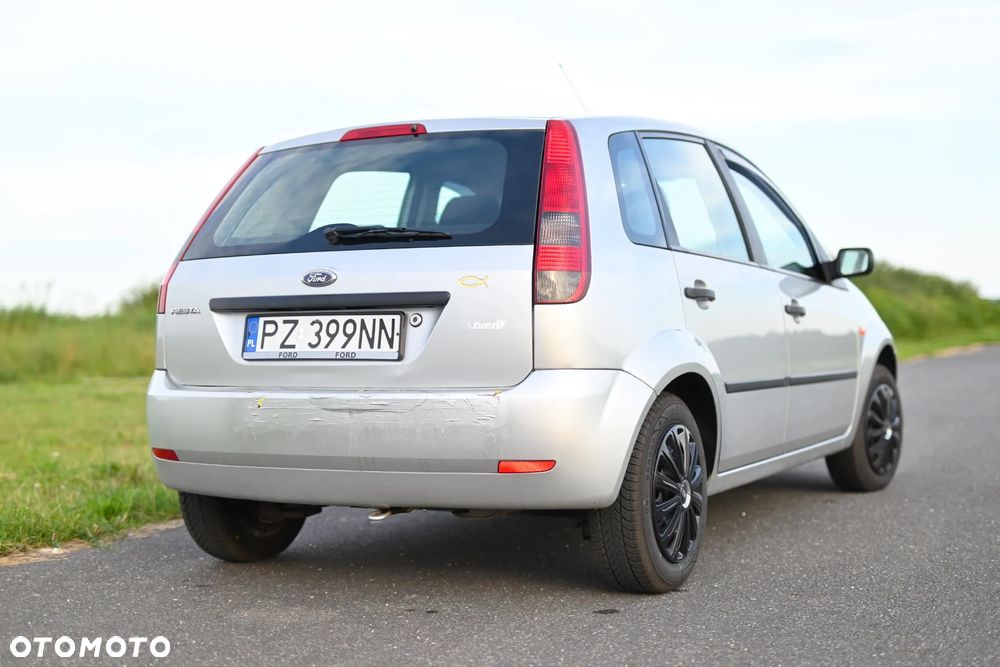Ford Fiesta 1.3 Ambiente - 5