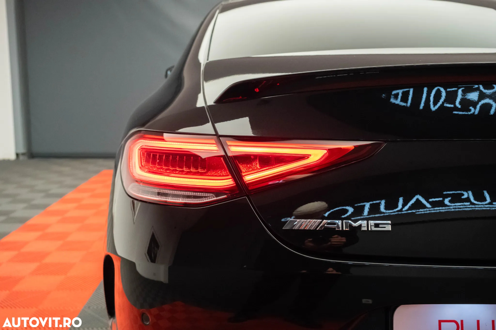 Mercedes-Benz CLS AMG 53 4MATIC Aut - 4