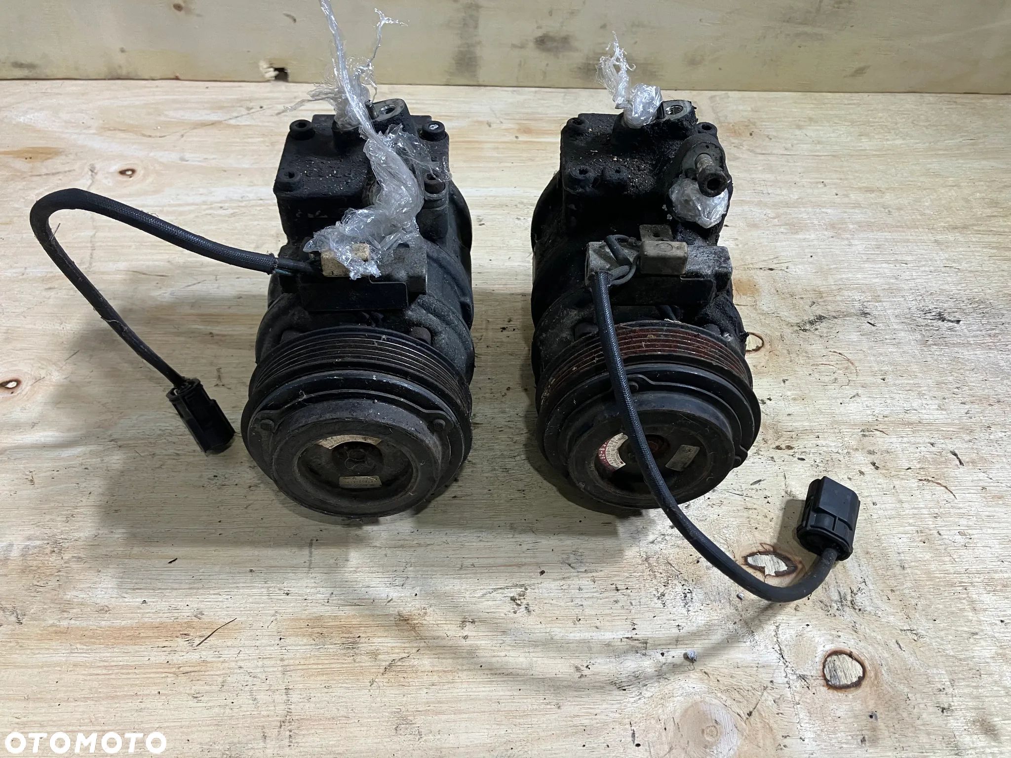 SPRĘŻARKA KLIMATYZACJI BMW E31 E32 E34 E38 V8 M60 B30 B40 KOMPRESOR KLIMY 447200 DENSO - 1