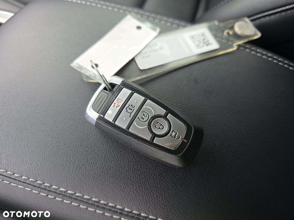 Ford Edge - 12