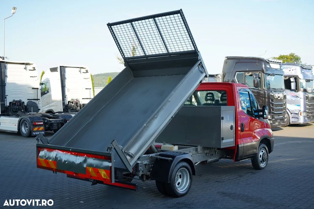 Iveco DAILY 35-130 / BASCULATOR SPATE / DUBLU / MANUAL / PIELE / EURO 6 - 5