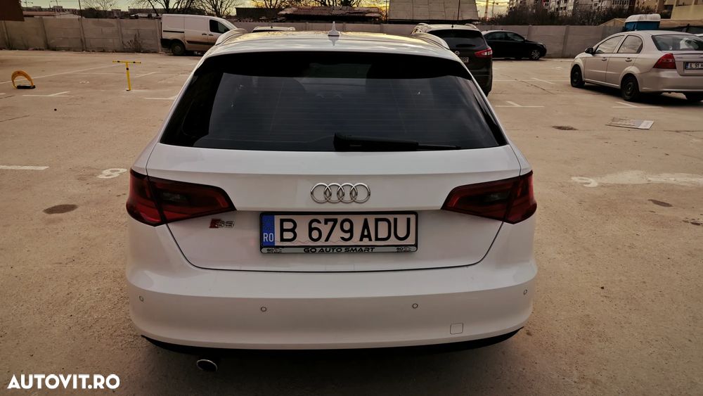 Audi A3 1.6 TDI ack (clean diesel) S line Sportpaket - 6