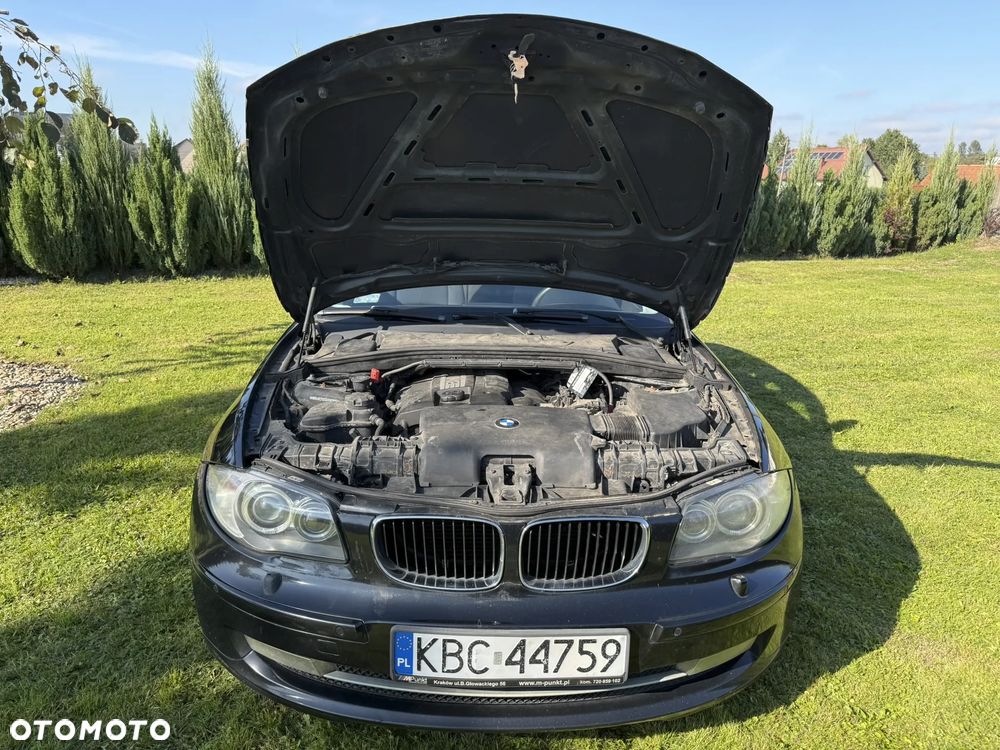 BMW Seria 1 116i - 24