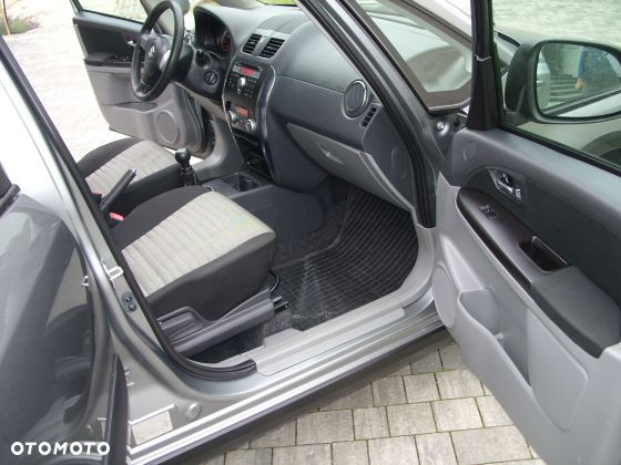 Suzuki SX4 2011