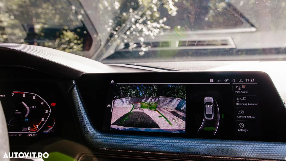 BMW M2 M235i xDrive - 28