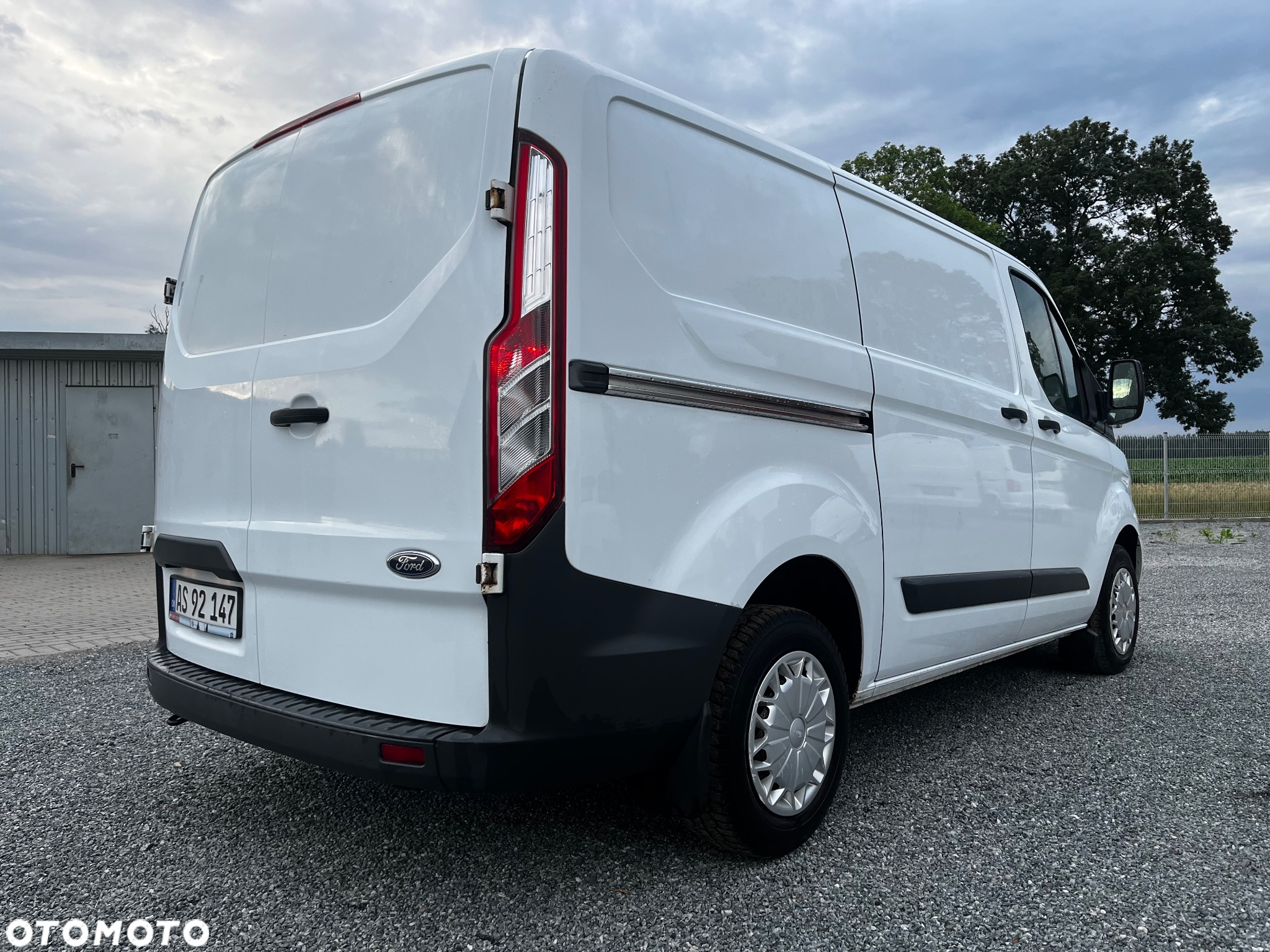 Ford Transit Custom - 9