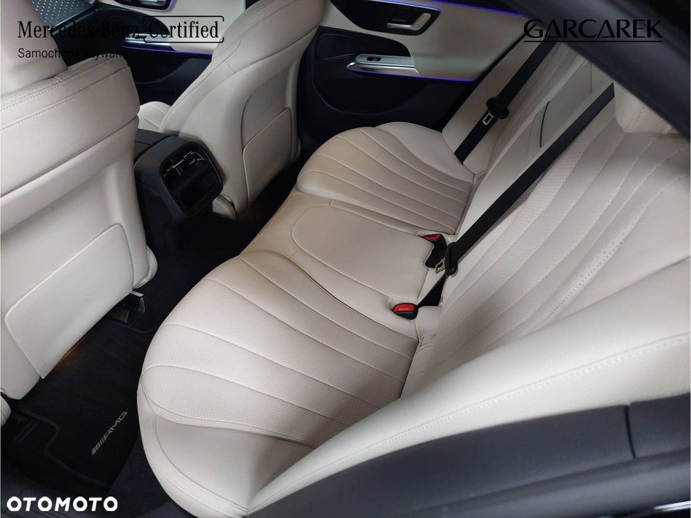 Mercedes-Benz Klasa E 200 mHEV AMG 9G-Tronic - 25