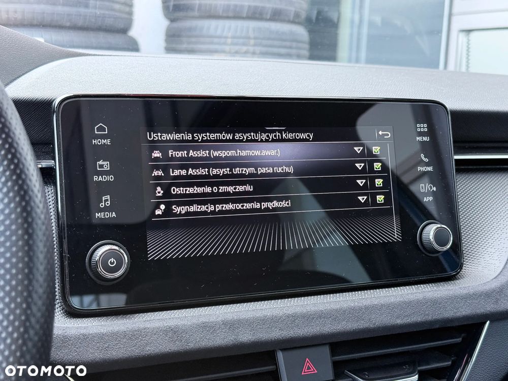 Skoda Scala 1.0 TSI Selection DSG - 39