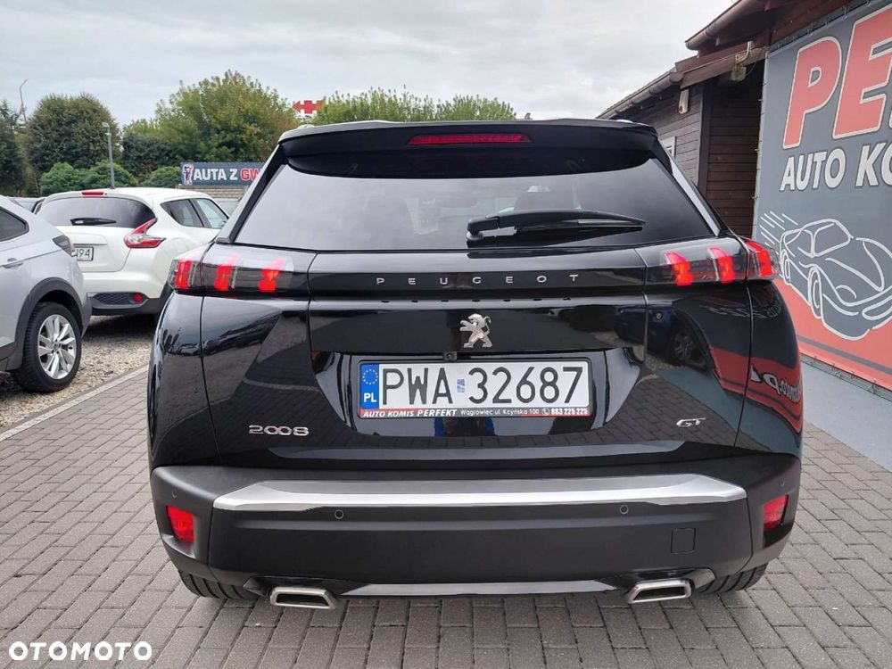 Peugeot 2008 - 8