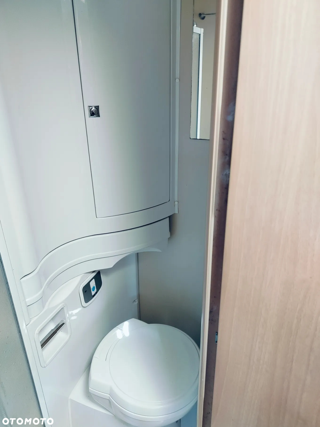 Elddis Chatsworth 636 - 25
