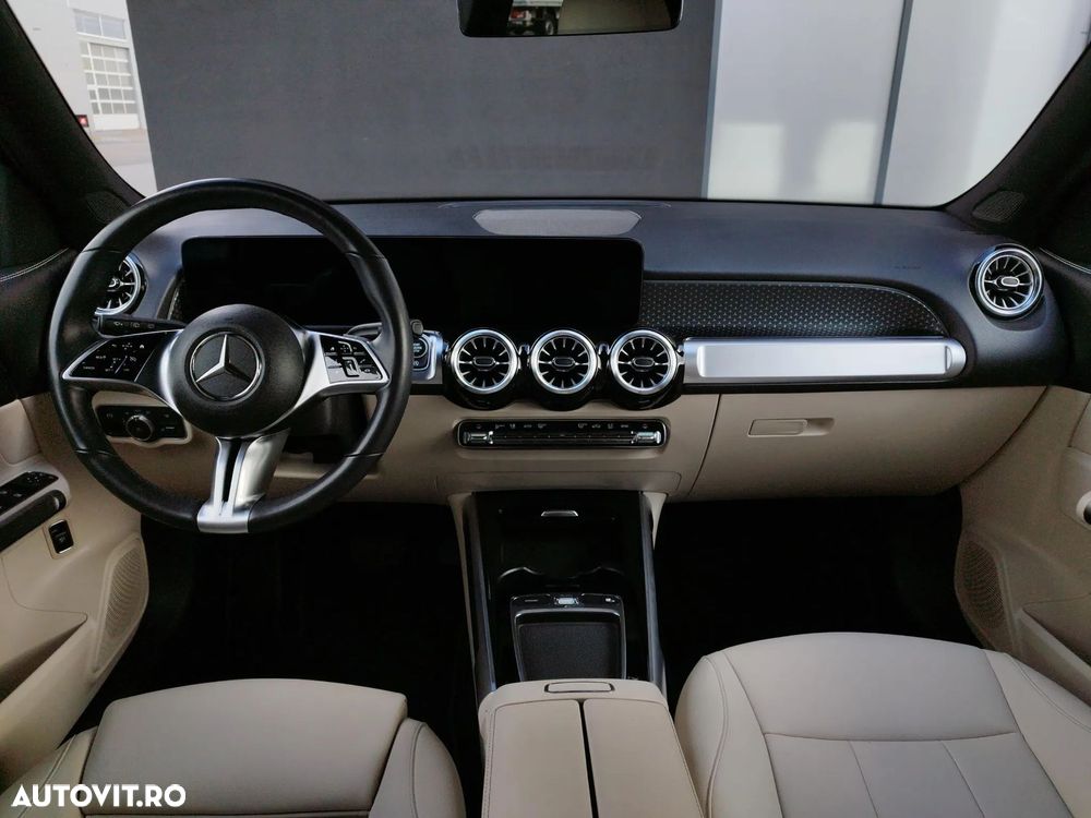 Mercedes-Benz GLB - 7