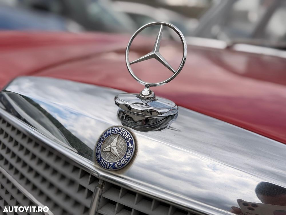 Mercedes-Benz W115 - 21