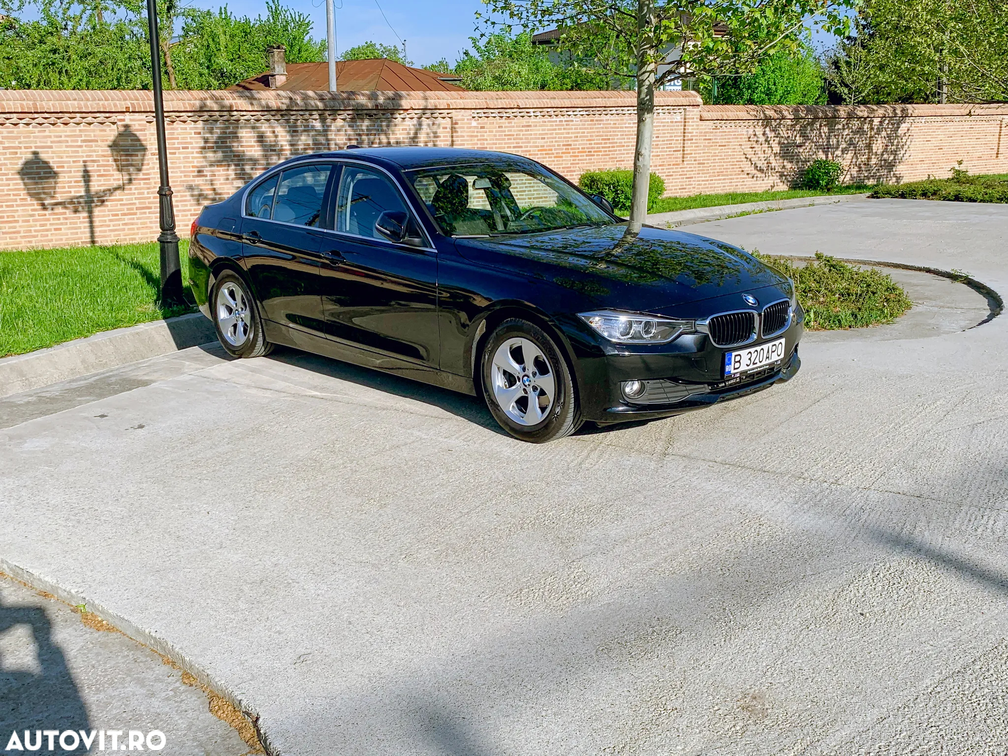 BMW Seria 3 320d EfficientDynamics Edition - 2