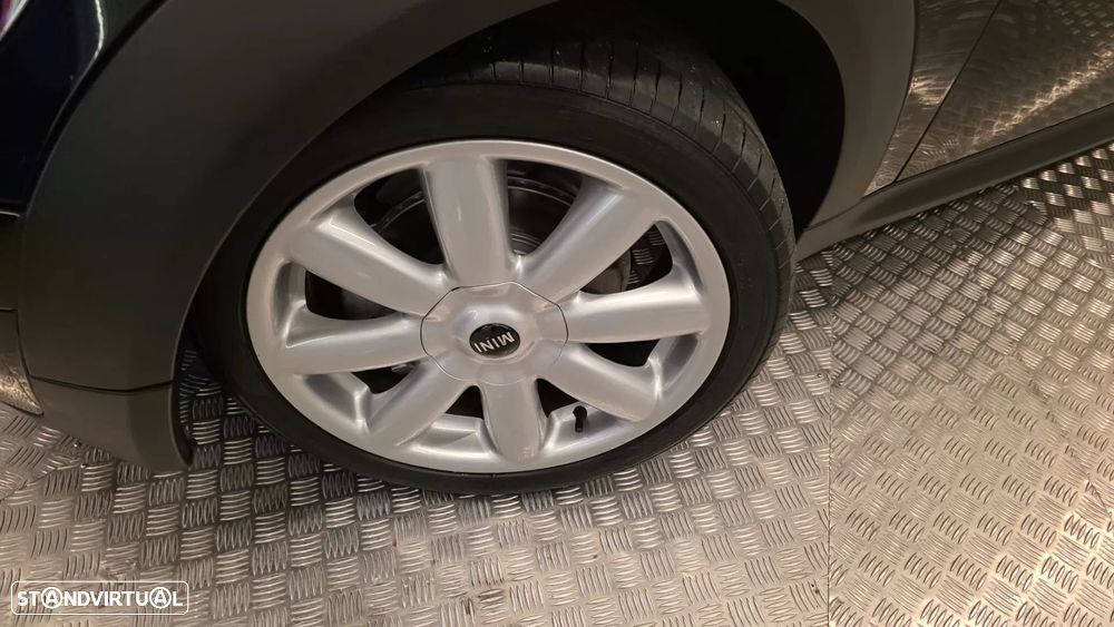 MINI Cabrio Cooper - 28