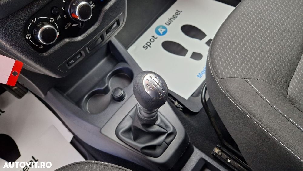 Dacia Lodgy 1.5 Blue dCi Laureate - 15