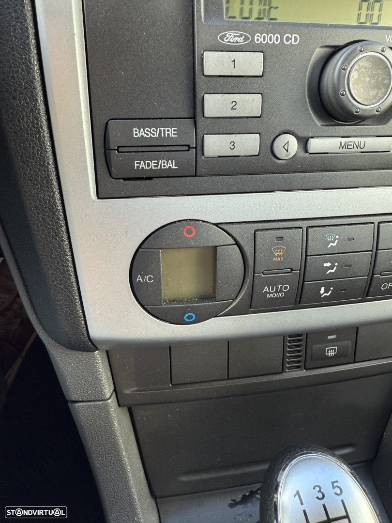 Ford Focus 1.6 TDCi Sport - 6