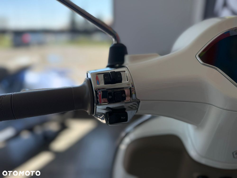 Vespa Primavera - 14