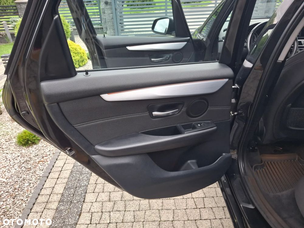 BMW Seria 2 218i Sport Line - 17