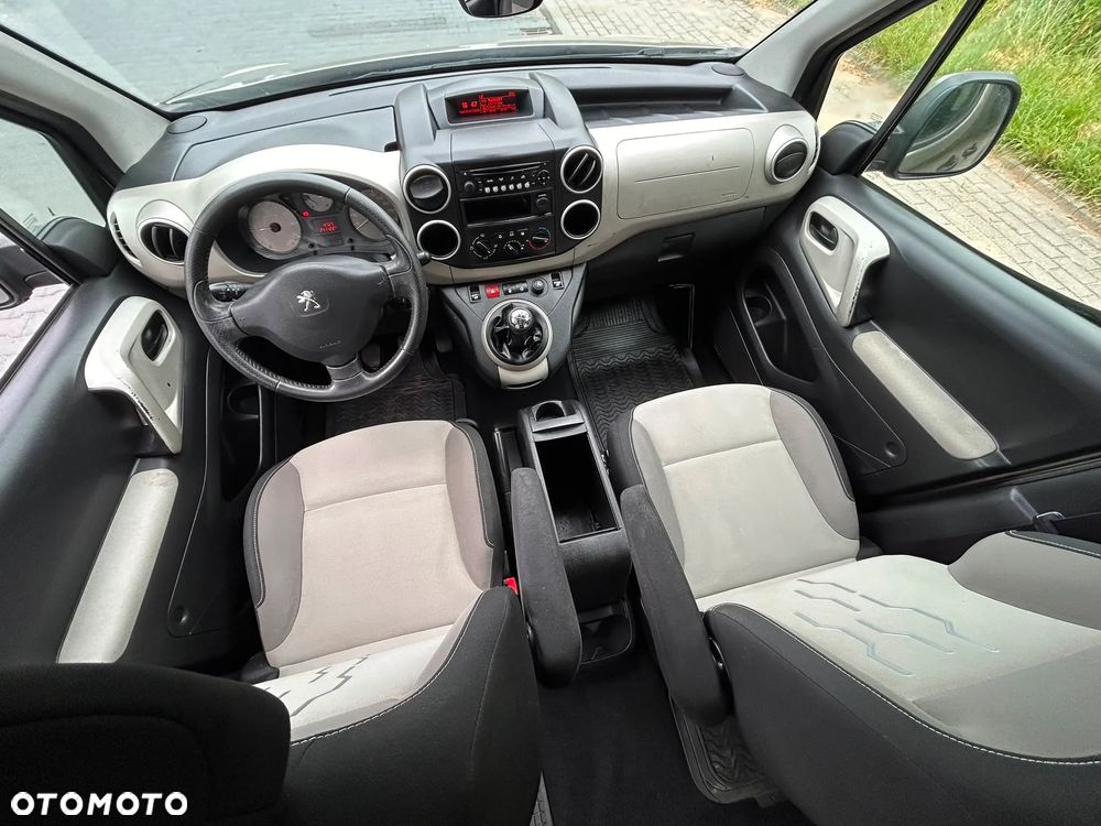 Peugeot Partner - 27