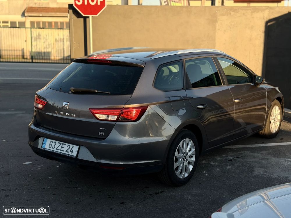 SEAT Leon ST 1.6 TDI S&S DSG Style - 7