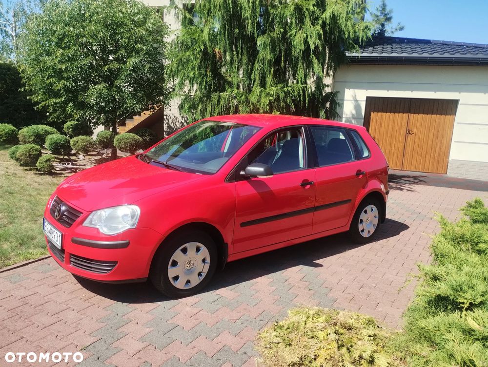 Volkswagen Polo - 1