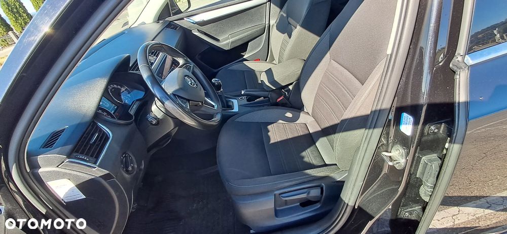 Skoda Octavia 1.6 TDI Ambition - 10