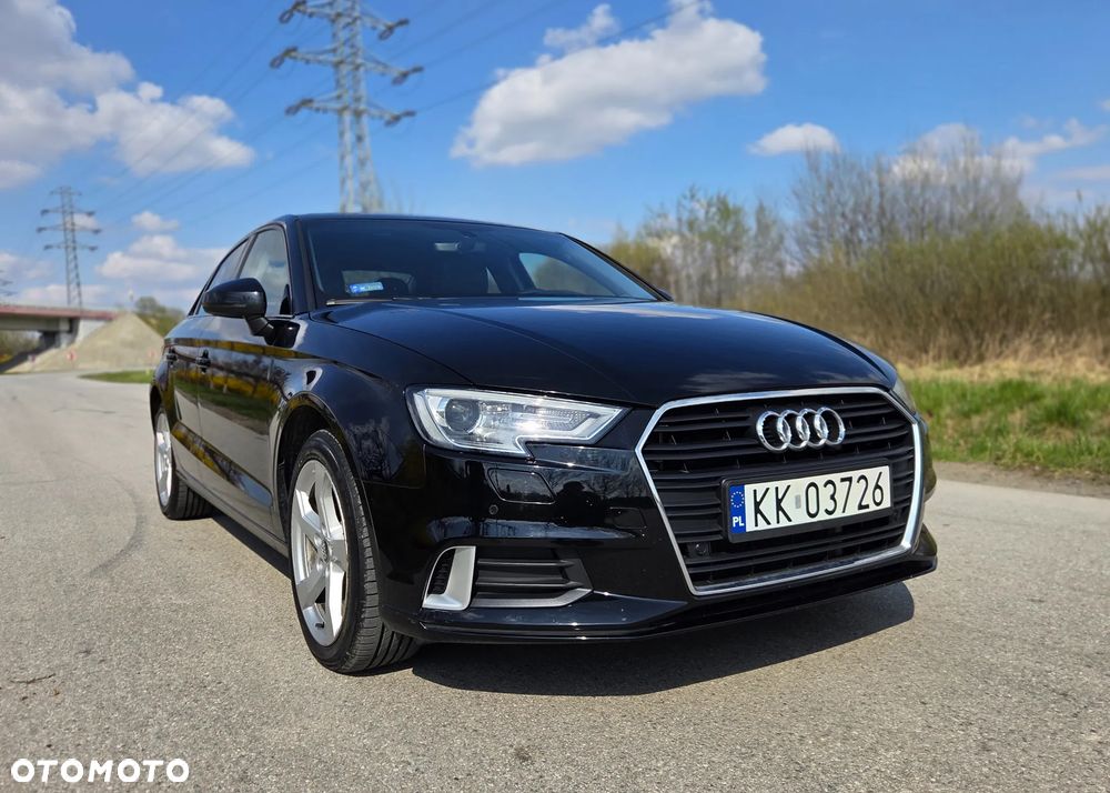 Audi A3 Limousine 40 TFSI quattro S tronic advanced - 1
