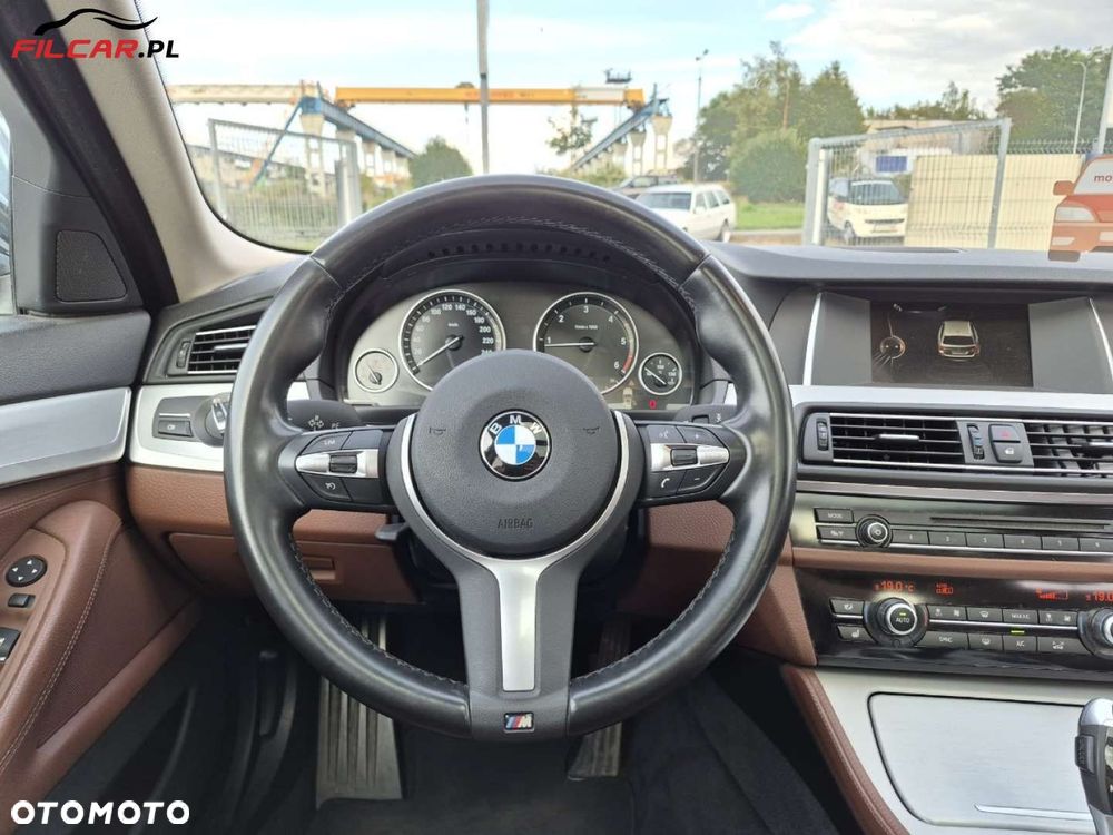 BMW Seria 5 - 11