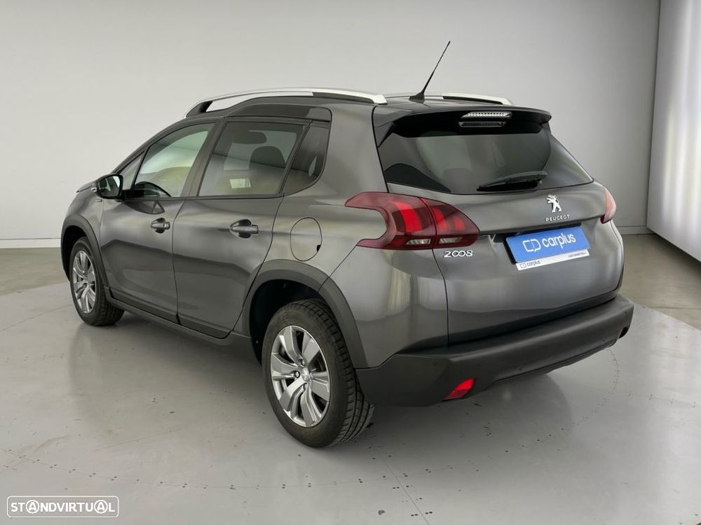Peugeot 2008 1.2 PureTech Signature - 26