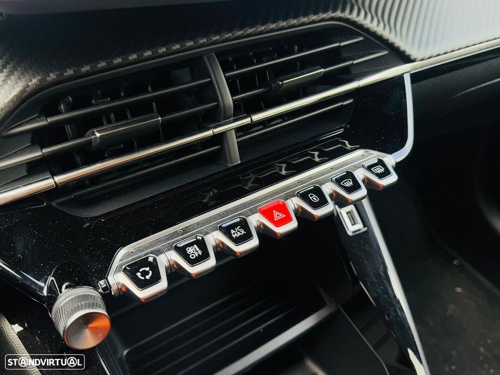 Peugeot 208 1.2 PureTech Active Pack - 28