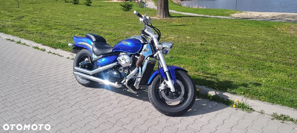 Suzuki Boulevard - 4