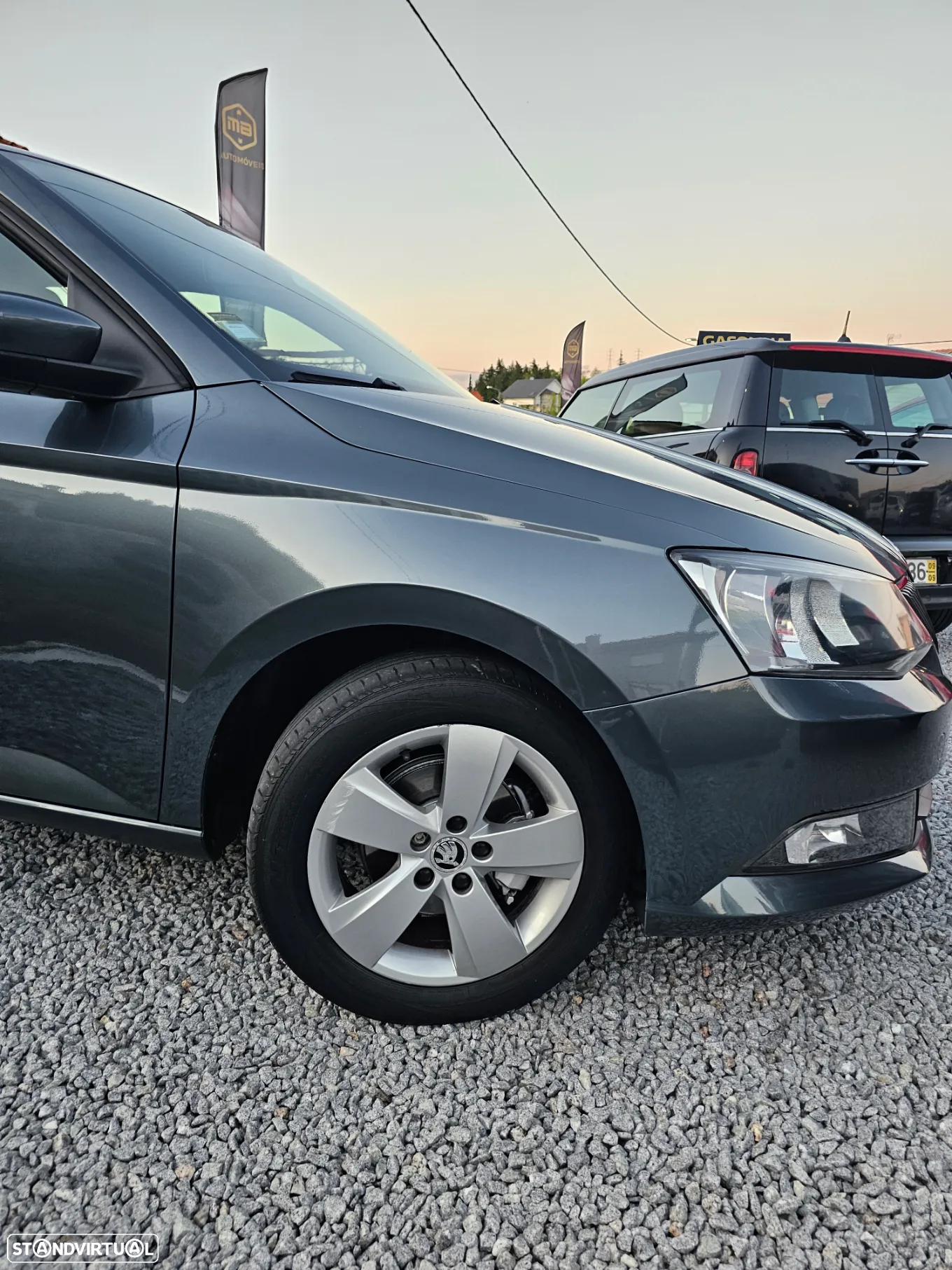 Skoda Fabia Break 1.0 Active Plus - 3
