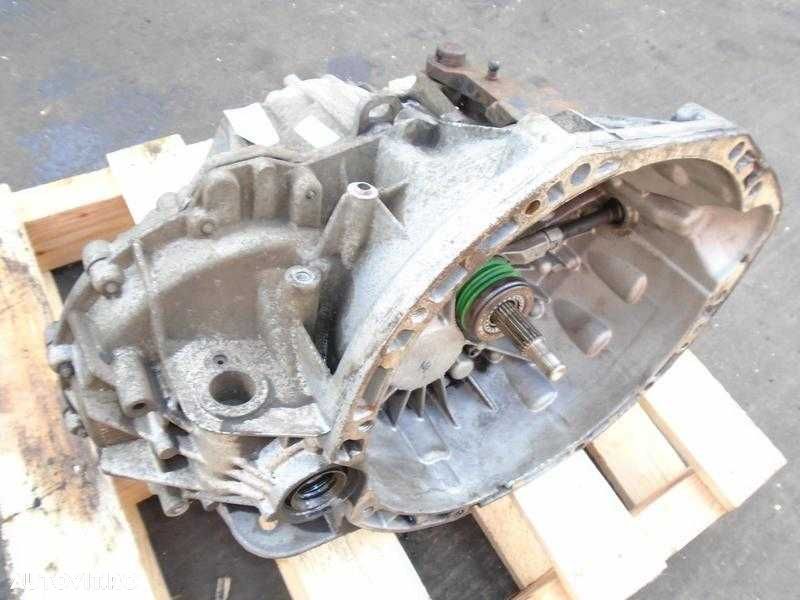 Cutie viteza Opel Vivaro/Renault Trafic 2.0 D; Cod PF6024 - 3