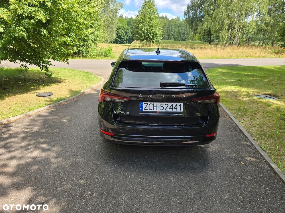 Skoda Octavia 2.0 TDI Style DSG - 4