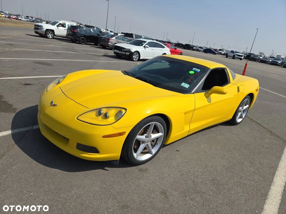 Chevrolet Corvette - 1
