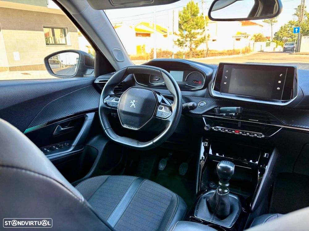 Peugeot 2008 1.2 PureTech Allure Pack - 9