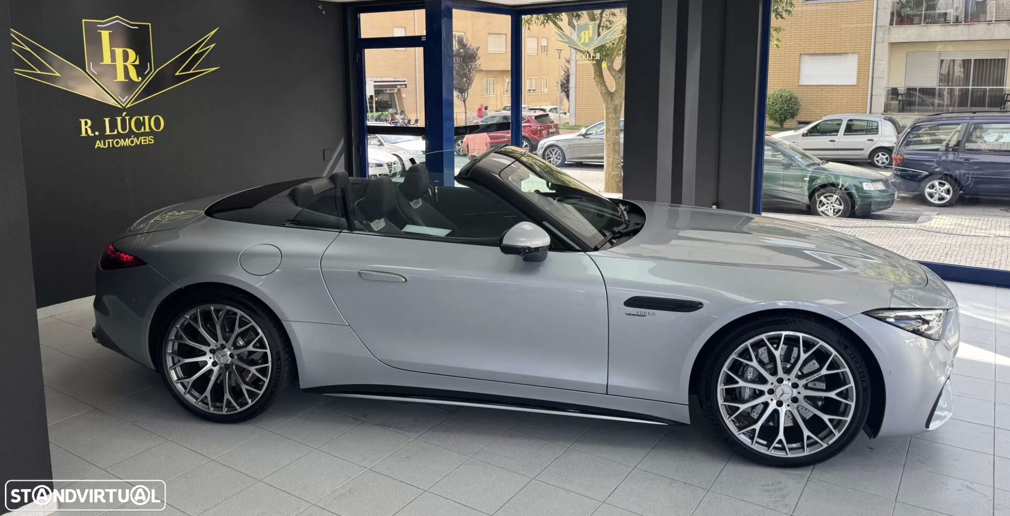 Mercedes-Benz SL 43 AMG - 32