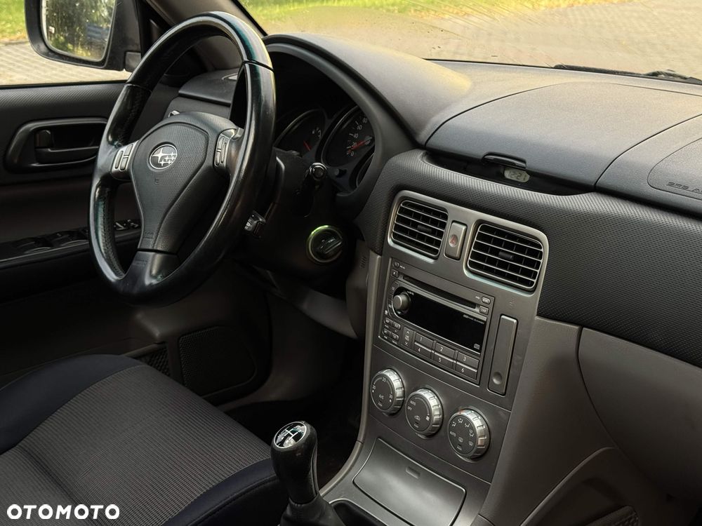 Subaru Forester 2.0 XA Plus - 12